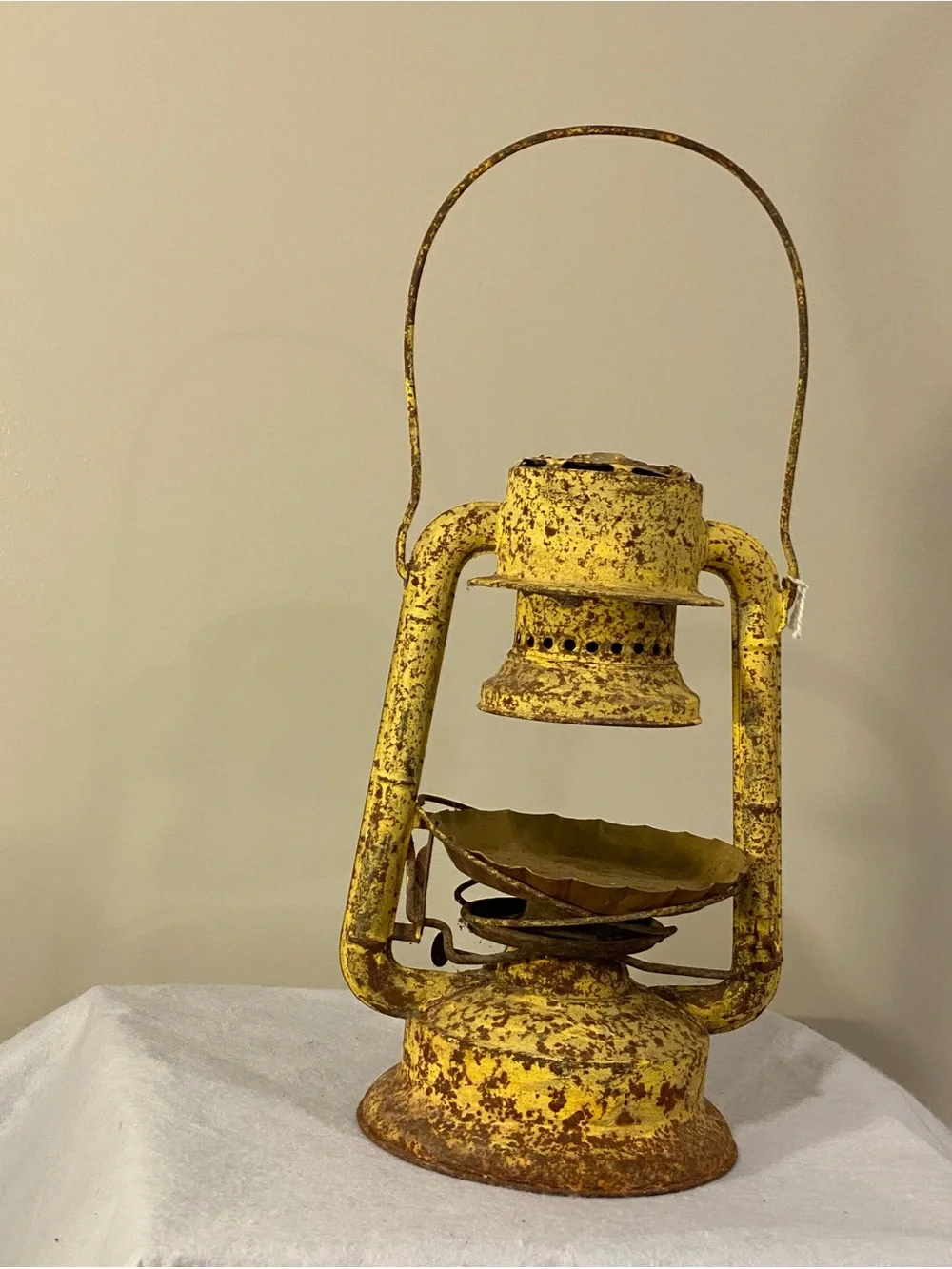 Rustic Yellow Metal Lantern - Home Accents vintage-yellow lions